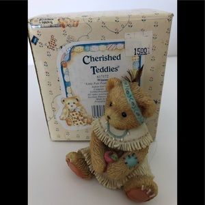 Winona-Little Fine Feather Friend